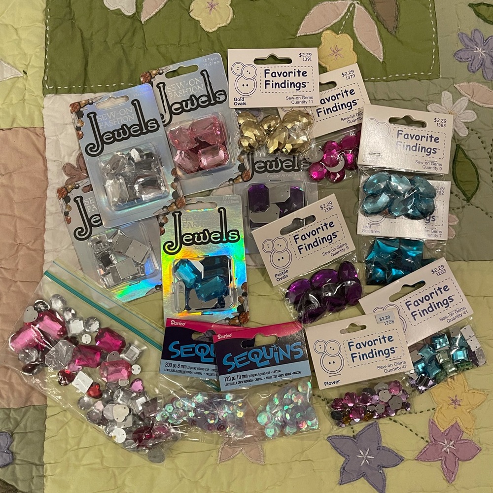Bundle of Assorted Sew On Jewels in Assorted Colors & Sizes - NWT